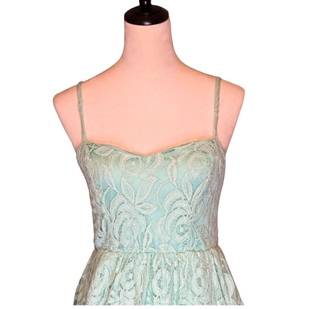 Vanity large blue lace short spaghetti strap dress with POCKETS!! - Picture 3 of 8